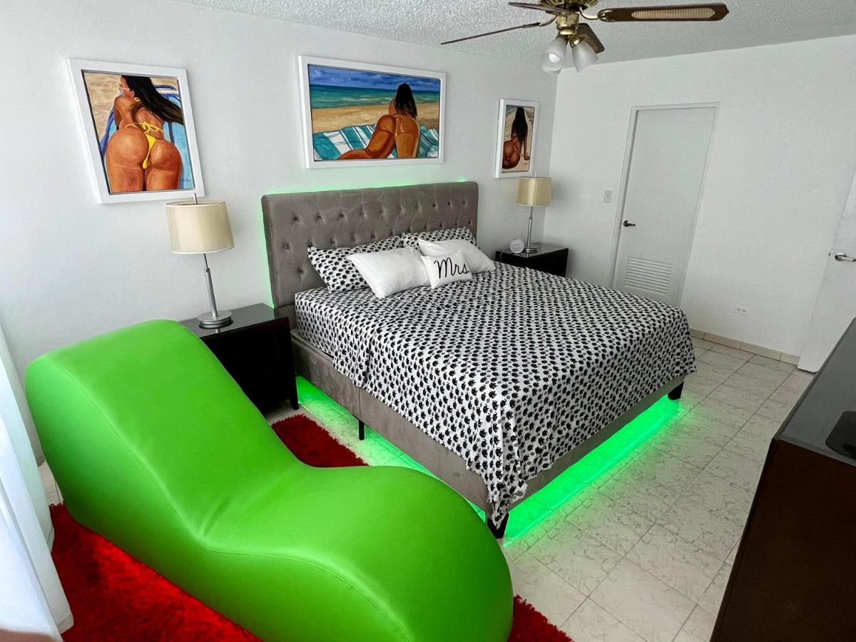 Beachfront Tropical Tantra Apartment San Juan Eksteriør billede