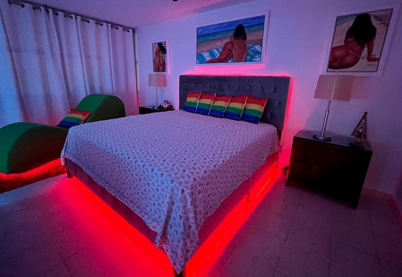 Beachfront Tropical Tantra Apartment San Juan Eksteriør billede