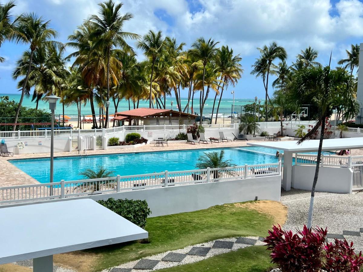 Beachfront Tropical Tantra Apartment San Juan Eksteriør billede
