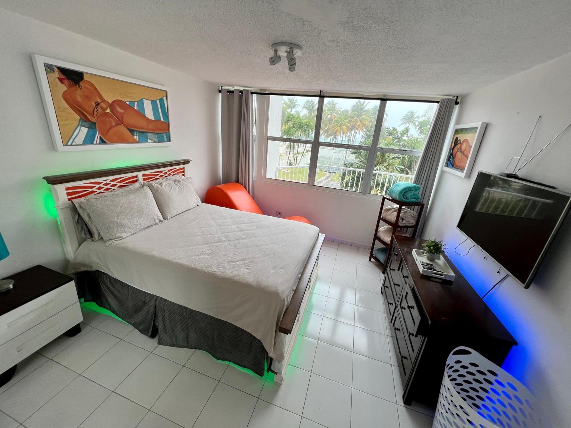 Beachfront Tropical Tantra Apartment San Juan Eksteriør billede