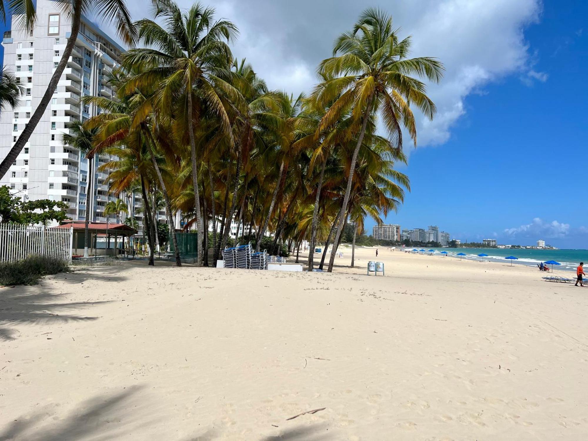 Beachfront Tropical Tantra Apartment San Juan Eksteriør billede